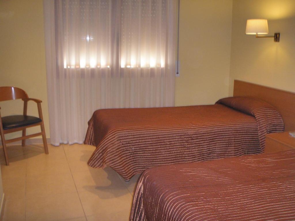 Hostal Mallorquines Riudarenes Oda fotoğraf